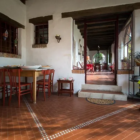 Mimosa Country House